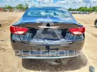 2016 Chrysler 200 фото