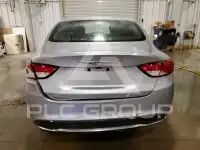 2016 Chrysler 200 фото