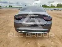 2016 Chrysler 200 фото