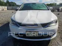 2016 Chrysler 200 фото