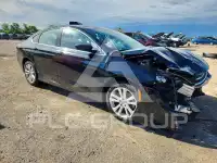 2016 Chrysler 200 фото