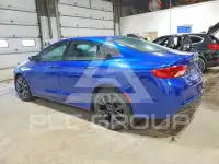 2016 Chrysler 200 photo