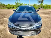2016 Chrysler 200 фото