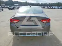 2016 Chrysler 200 фото