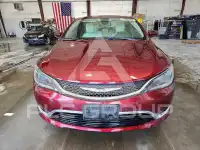 2016 Chrysler 200 photo