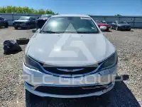 2016 Chrysler 200 photo