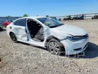 2016 Chrysler 200 photo