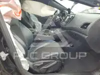 2016 Chrysler 200 фото