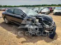 2016 Chrysler 200 фото