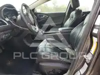 2016 Chrysler 200 photo