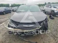 2016 Chrysler 200 фото