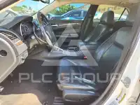 2016 Chrysler 300 фото