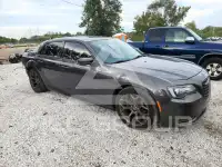 2016 Chrysler 300 photo