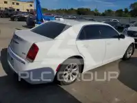 2016 Chrysler 300 фото