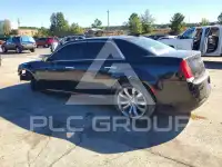 2016 Chrysler 300 фото