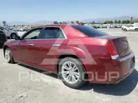 2016 Chrysler 300 фото