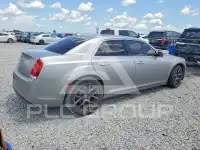 2016 Chrysler 300 фото