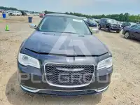 2016 Chrysler 300 фото