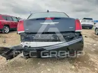 2016 Chrysler 300 photo