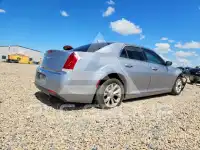 2016 Chrysler 300 photo