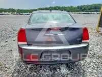 2016 Chrysler 300 фото