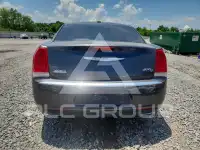 2016 Chrysler 300 фото