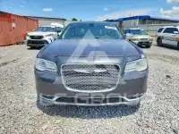 2016 Chrysler 300 фото