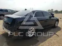 2016 Chrysler 300 photo