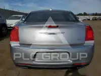 2016 Chrysler 300 фото