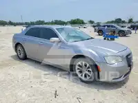 2016 Chrysler 300 фото