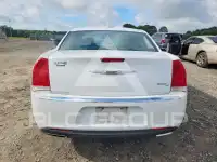 2016 Chrysler 300 фото