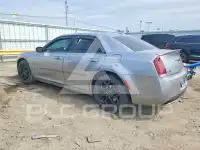 2016 Chrysler 300 фото