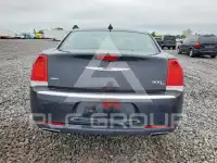 2016 Chrysler 300 фото