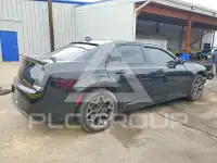 2016 Chrysler 300 фото