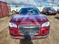2016 Chrysler 300 фото