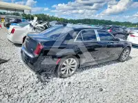 2016 Chrysler 300 фото