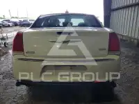 2016 Chrysler 300 photo