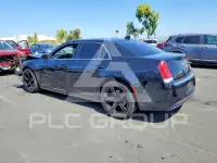 2016 Chrysler 300 фото