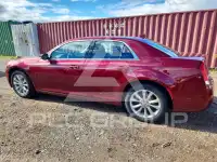 2016 Chrysler 300 фото