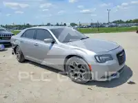 2016 Chrysler 300 фото