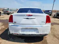 2016 Chrysler 300 фото