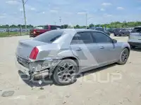 2016 Chrysler 300 фото
