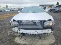 2016 Chrysler 300 photo