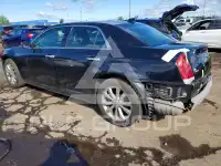 2016 Chrysler 300 photo