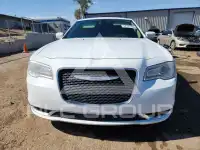 2016 Chrysler 300 фото