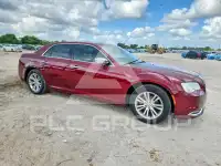 2016 Chrysler 300 фото