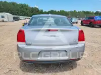 2016 Chrysler 300 фото