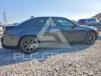 2016 Chrysler 300 фото