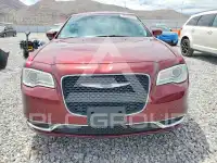 2016 Chrysler 300 фото