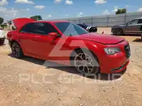 2016 Chrysler 300 photo
